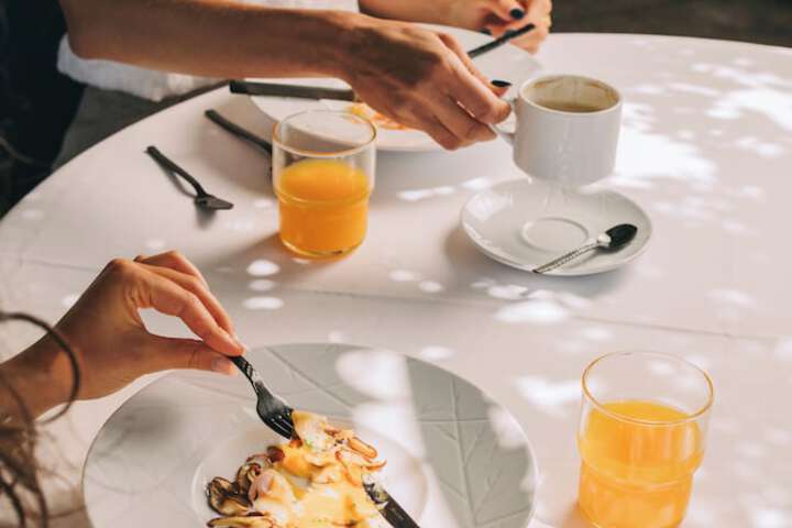 Breakfast/Coffee Service 98 of 147