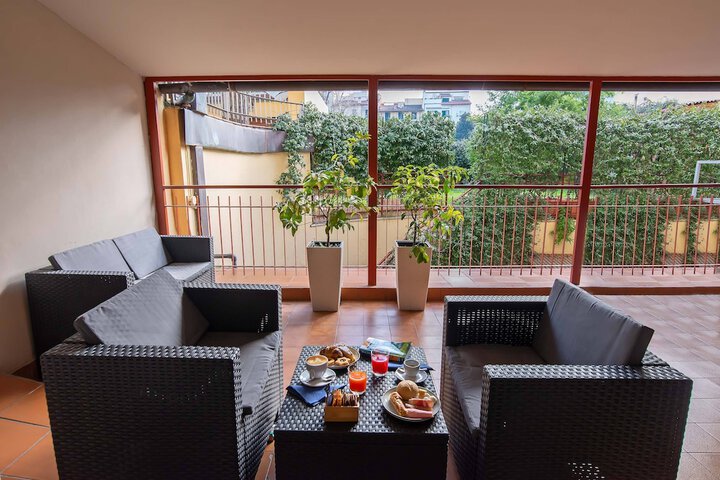Terrace/Patio 32 of 51