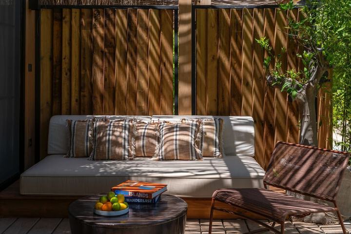 Terrace/Patio 43 of 194
