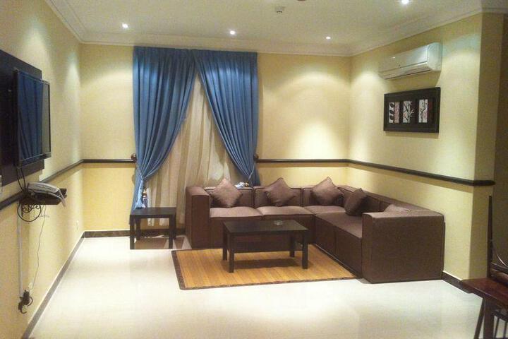 Suite 6 of 6