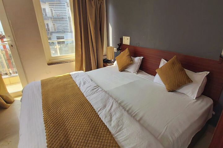 Room 22 of 69