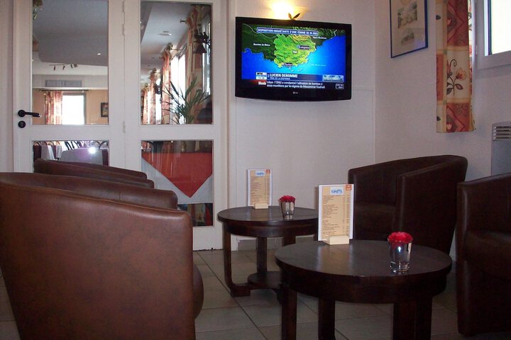 Lobby Entry