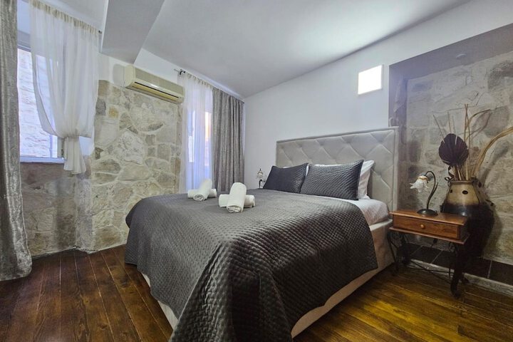 Room 20 of 75