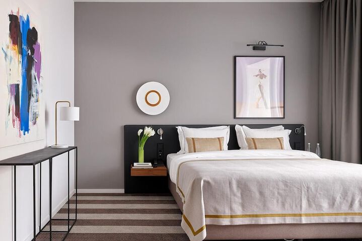 Room 15 of 41