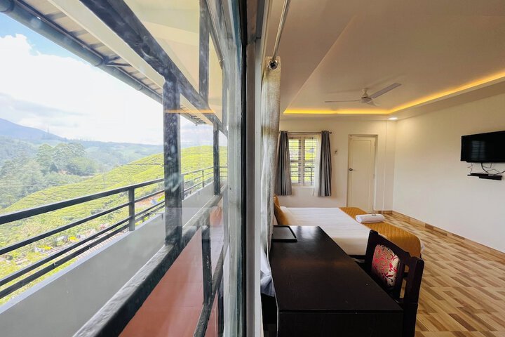 Room 7 of 42