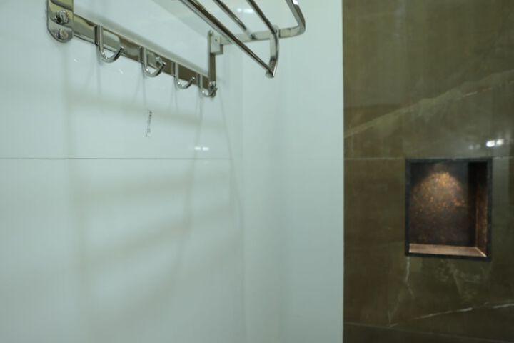 Room 22 of 26