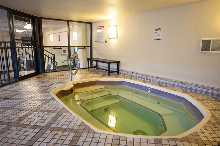 Spa 33 of 57