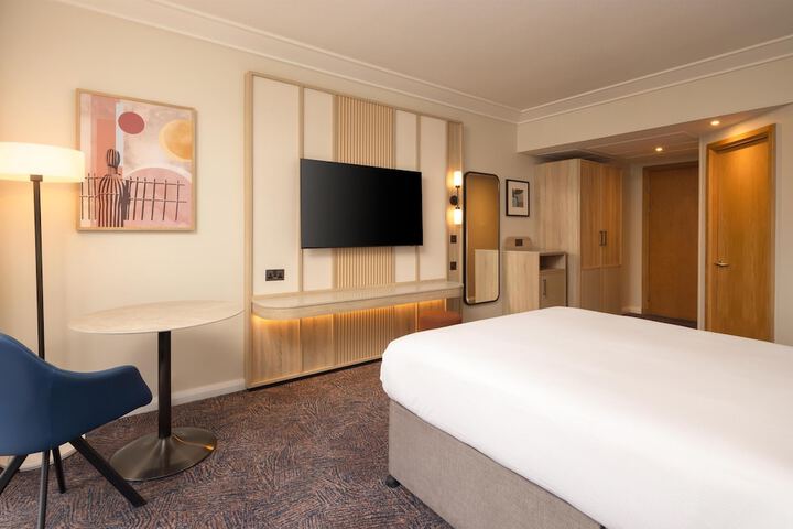 Room 25 of 150