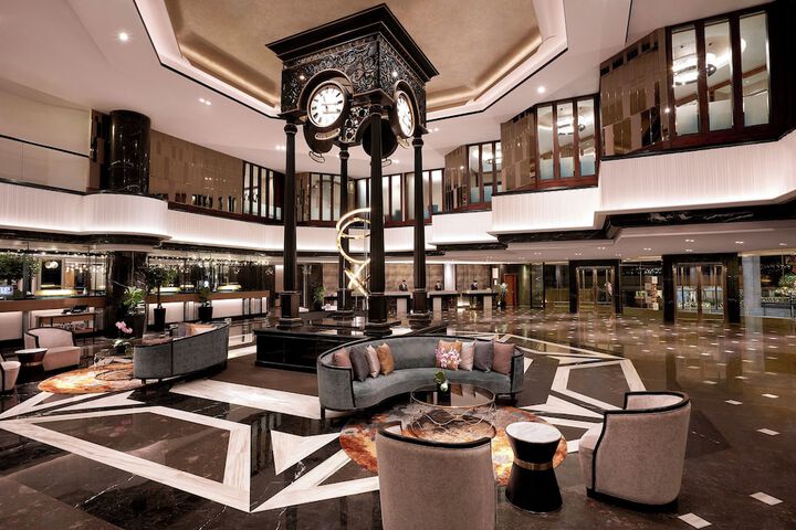 Hotel Lobby