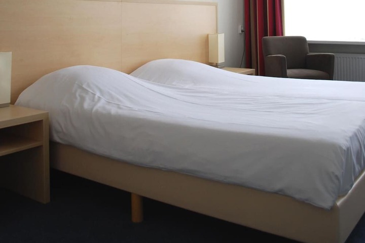 Room 14 of 29