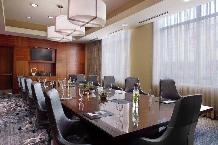Meeting facility