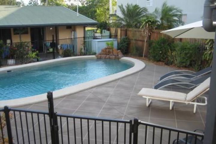Pool 24 of 26