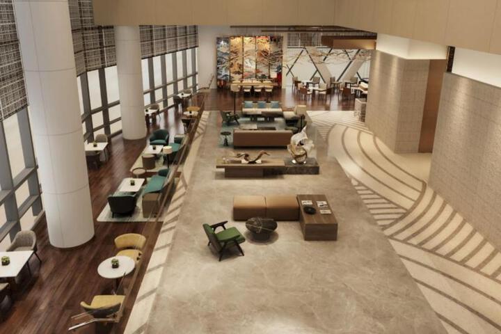 Entrance & Lobby