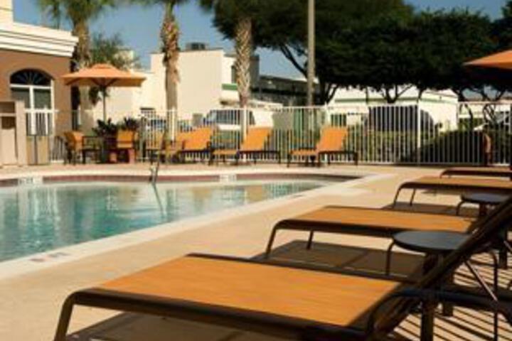 Pool 6 of 33
