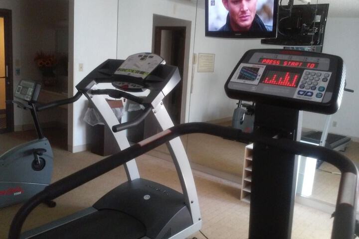 Hotel Gym Photos