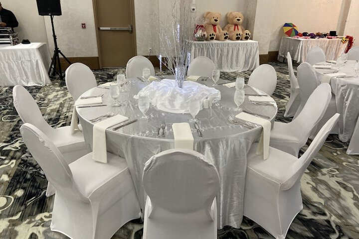 Indoor wedding