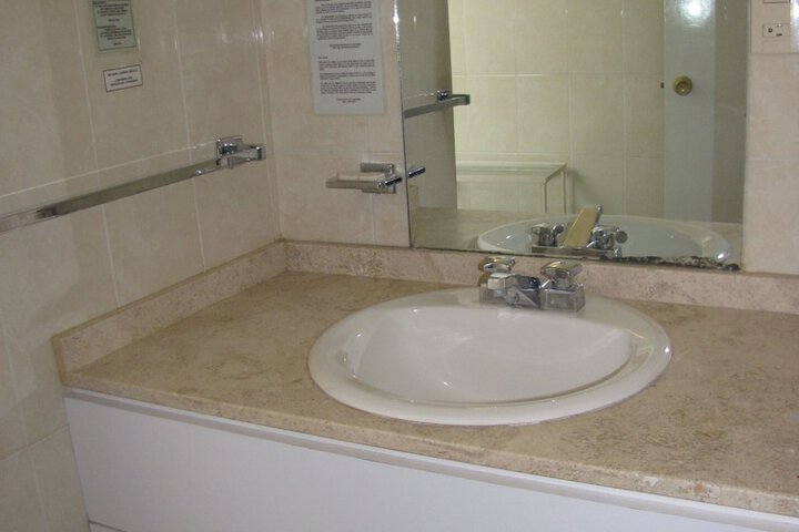 Room 46 of 86