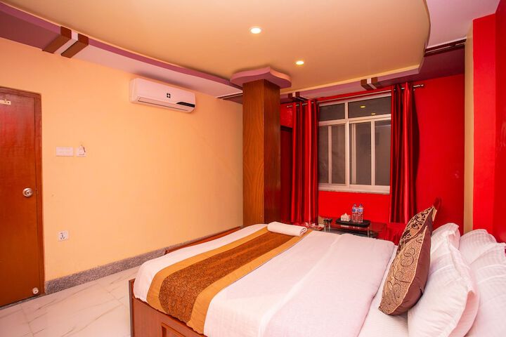Room 17 of 26