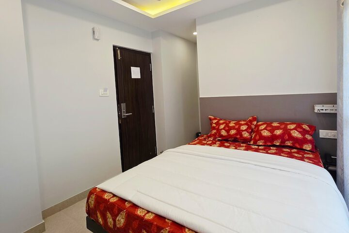 Room 17 of 29