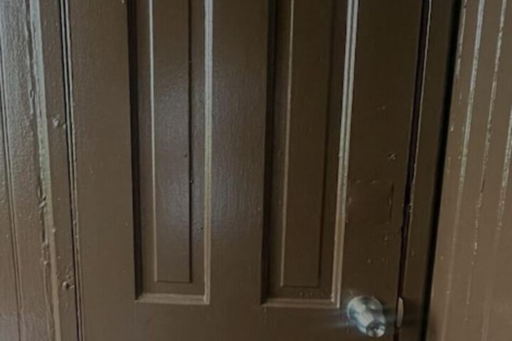 Room 12 of 35