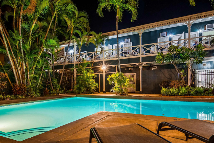 Pools & Facilities