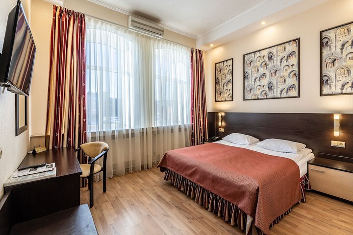 Room 20 of 87