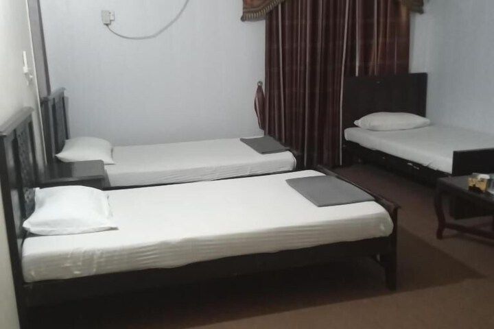 Room 14 of 20