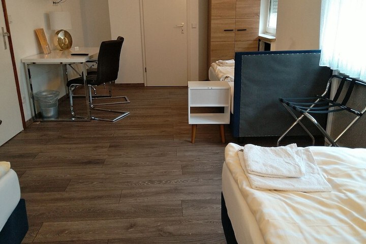 Room 21 of 56