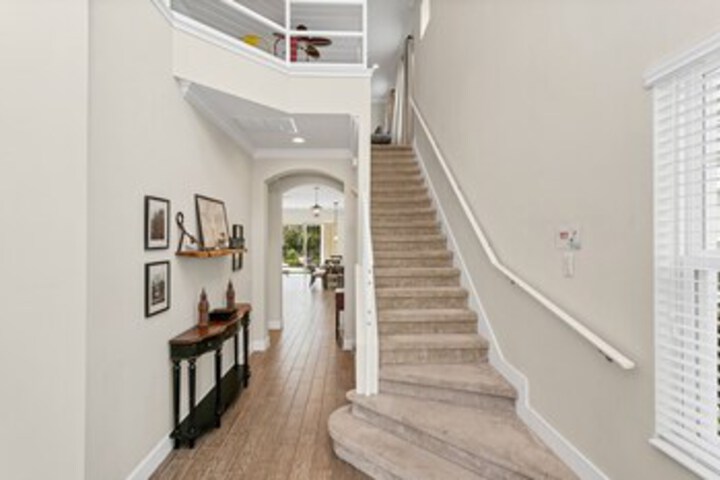 Ballroom/Hall 26 of 70