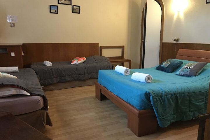 Room 13 of 21