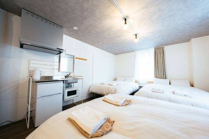 Room 34 of 65