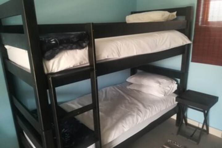 Room 34 of 39