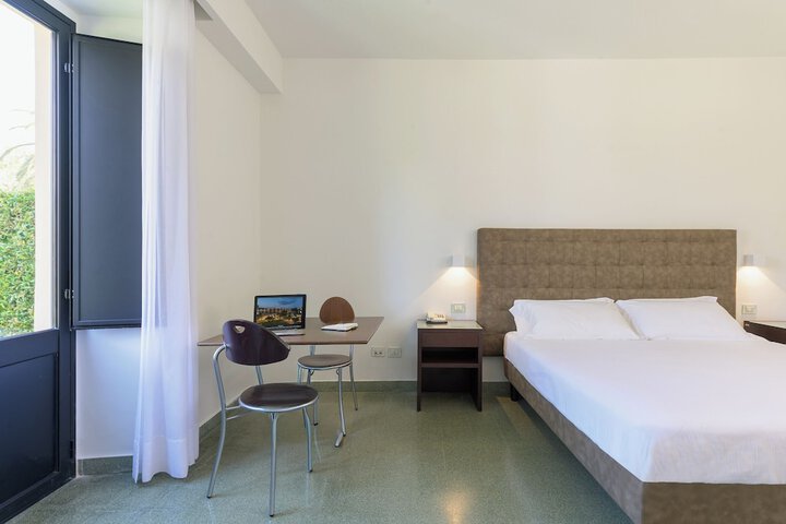Room 75 of 138