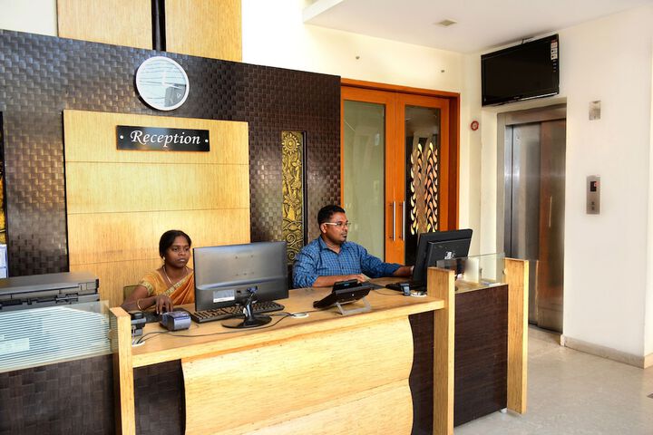 Guest Lobby