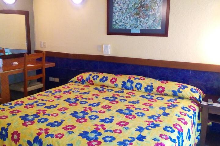Room 5 of 58