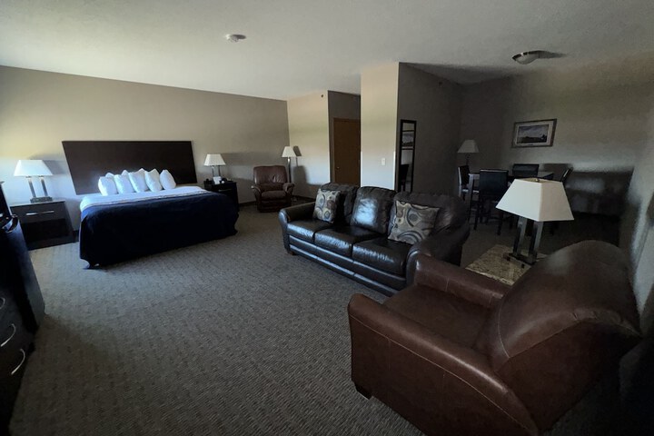 Room 12 of 42