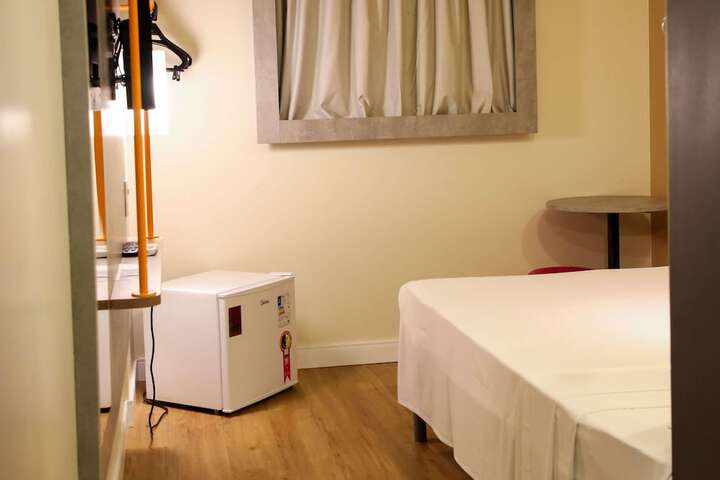 Room 46 of 110
