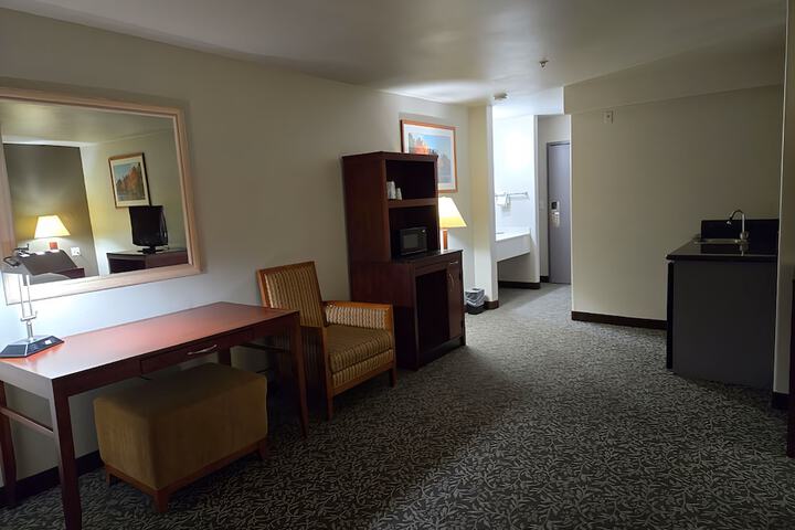Room 7 of 29