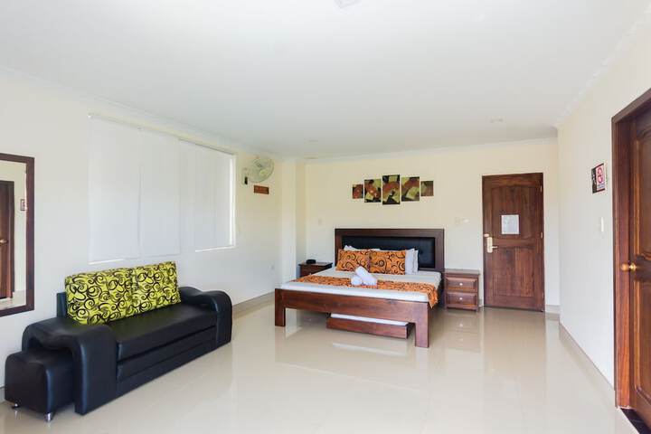 Room 5 of 47