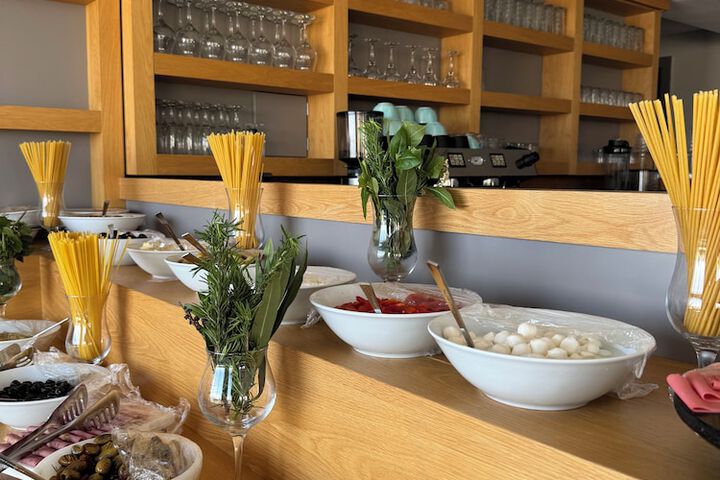 Dining 58 of 74