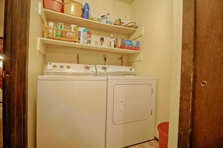 Laundry 27 of 56