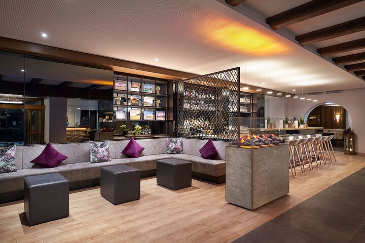 Lobby Photos