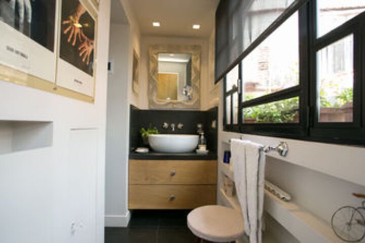 Room 3 of 23
