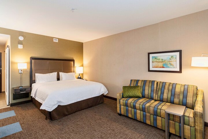 1 King Bed (1 of 17)
