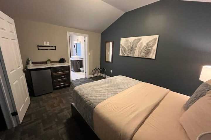 Room 9 of 31