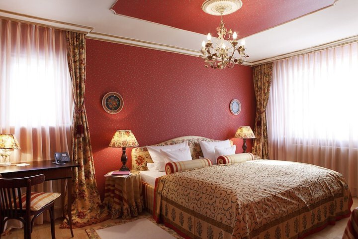 Room 13 of 55