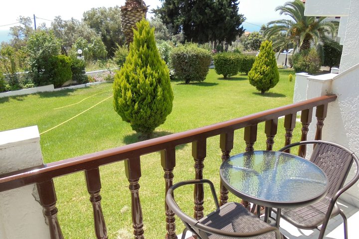 Terrace/Patio 19 of 54