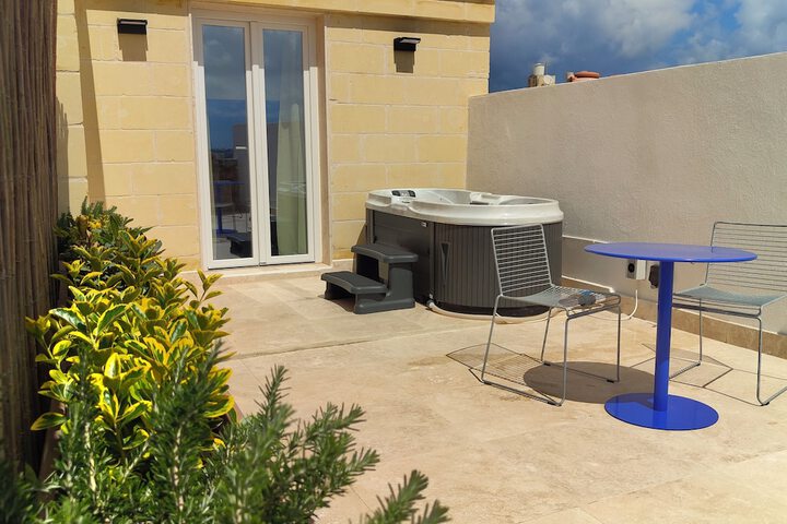 Terrace/Patio 43 of 80