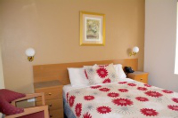Room 54 of 768
