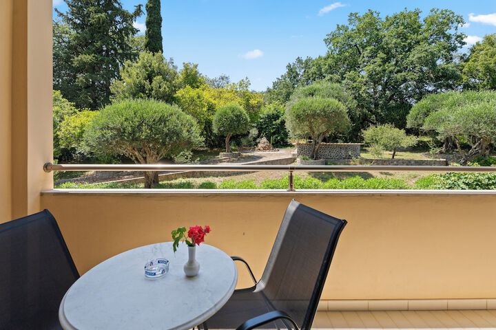 Terrace/Patio 29 of 73
